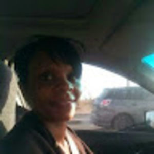 Meet your Posher, Latoya